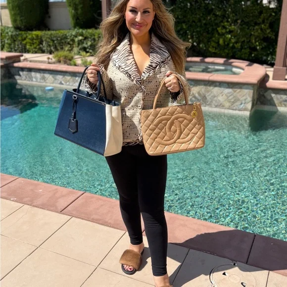 Chanel Beige Quilted Tote Bag - Picture 3 of 3